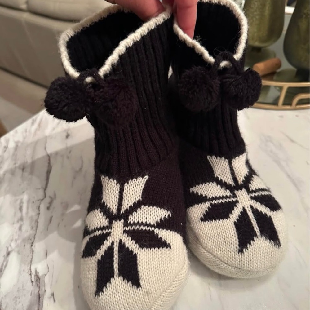 Ralph Lauren Black and White Kids sock slippers